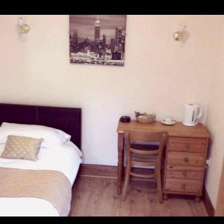 Dillwyn'S Hotel Pontardawe Esterno foto